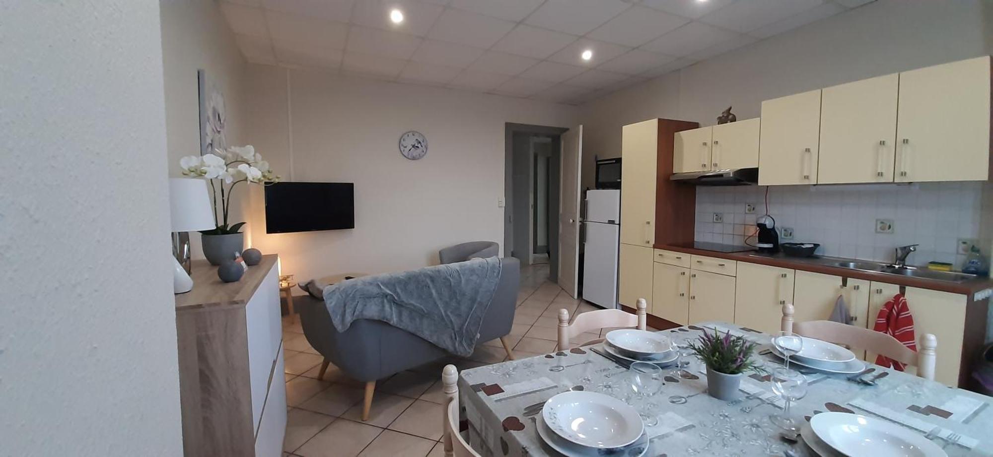 Ecm Continental Apartment Вител Екстериор снимка