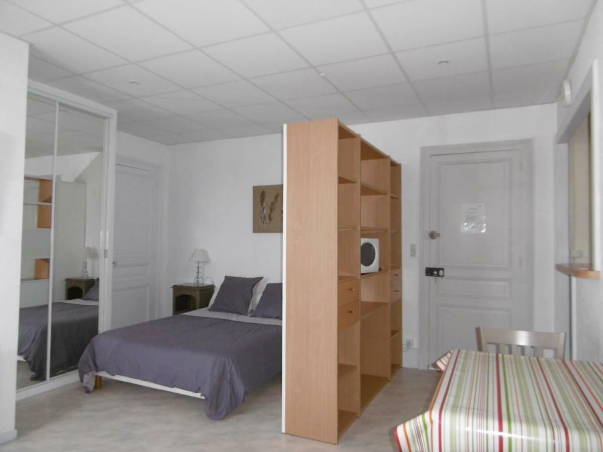 Ecm Continental Apartment Вител Екстериор снимка